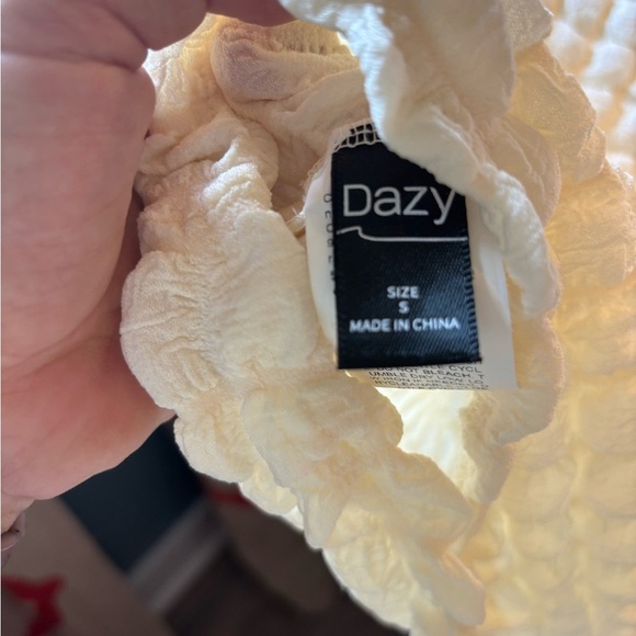 DAZY Solid Round Neck Textured Blouse - Picture 3 of 5